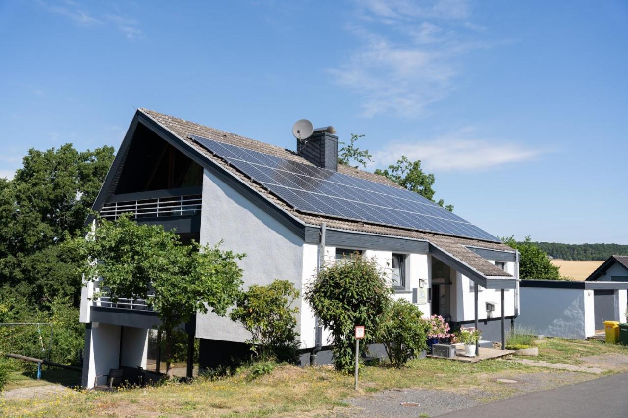 Ferienhaus Schoene Aussicht Ferienwohnung Blau Hemfurth-Edersee Zewnętrze zdjęcie